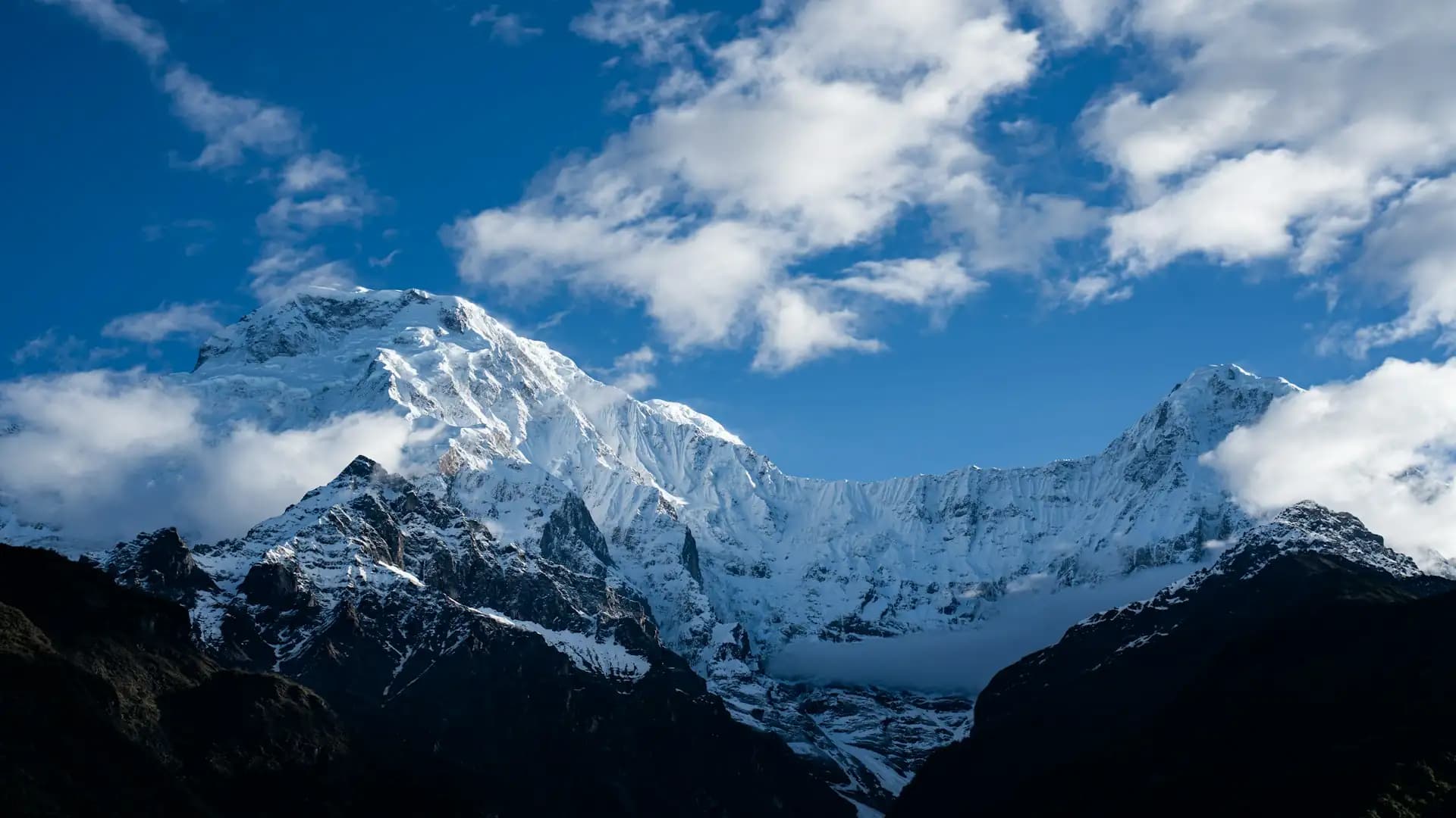 Annapurna Circuit Accommodation: Complete Guide 2026