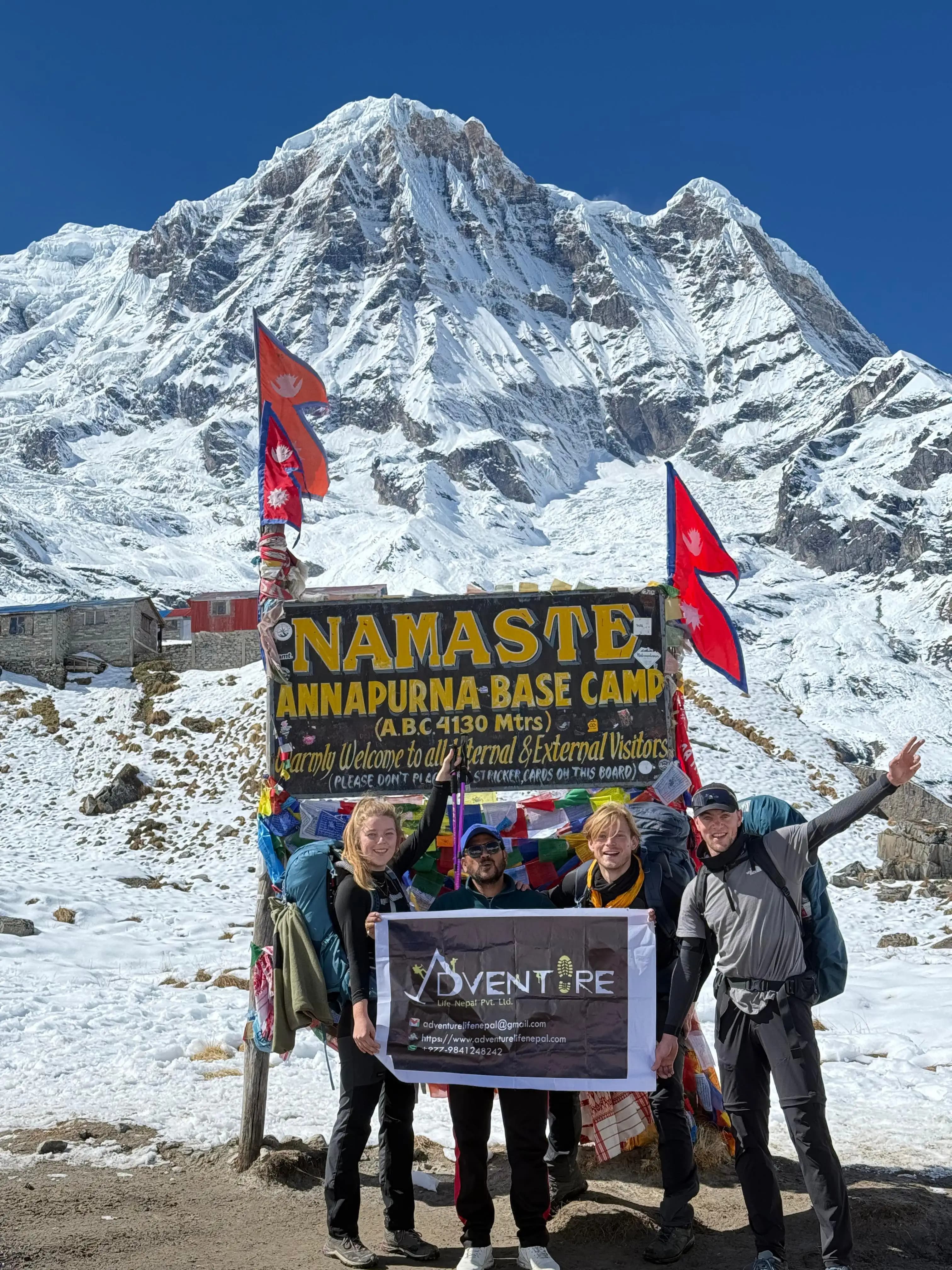 Short Annapurna Base Camp Trek: 9-Day Himalayan Expedition 2026 - Photo 1