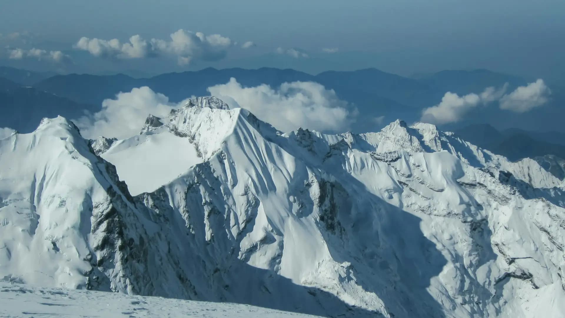Mera Peak Elevation | Altitude, Climbing Route & Trek Guide