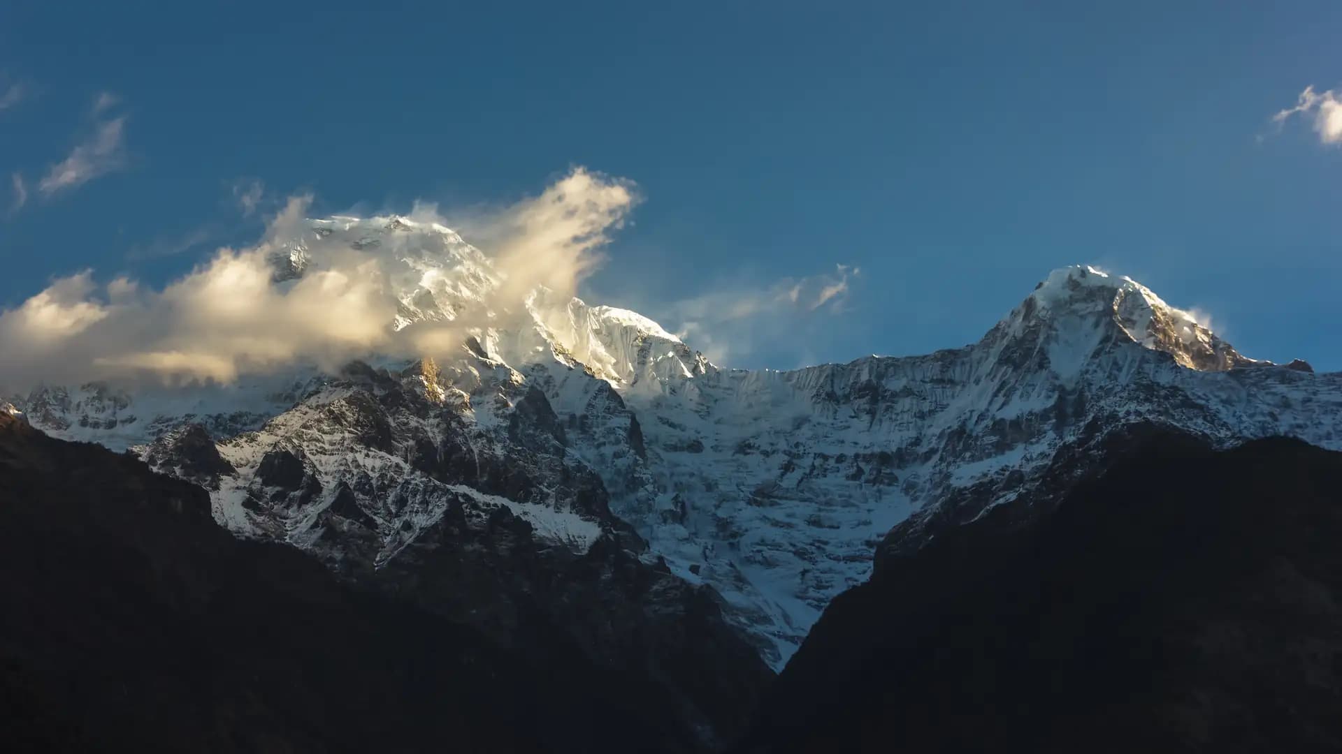 Nepal Trekking Cost 2026: The Complete Budget Guide (Every Expense Explained)